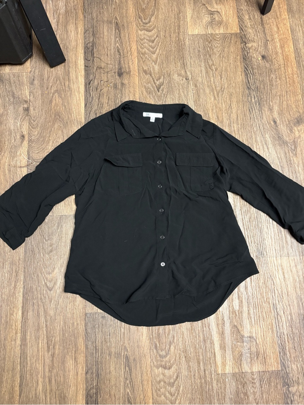 DR2 Women's Black Button Down Shirt  Size M